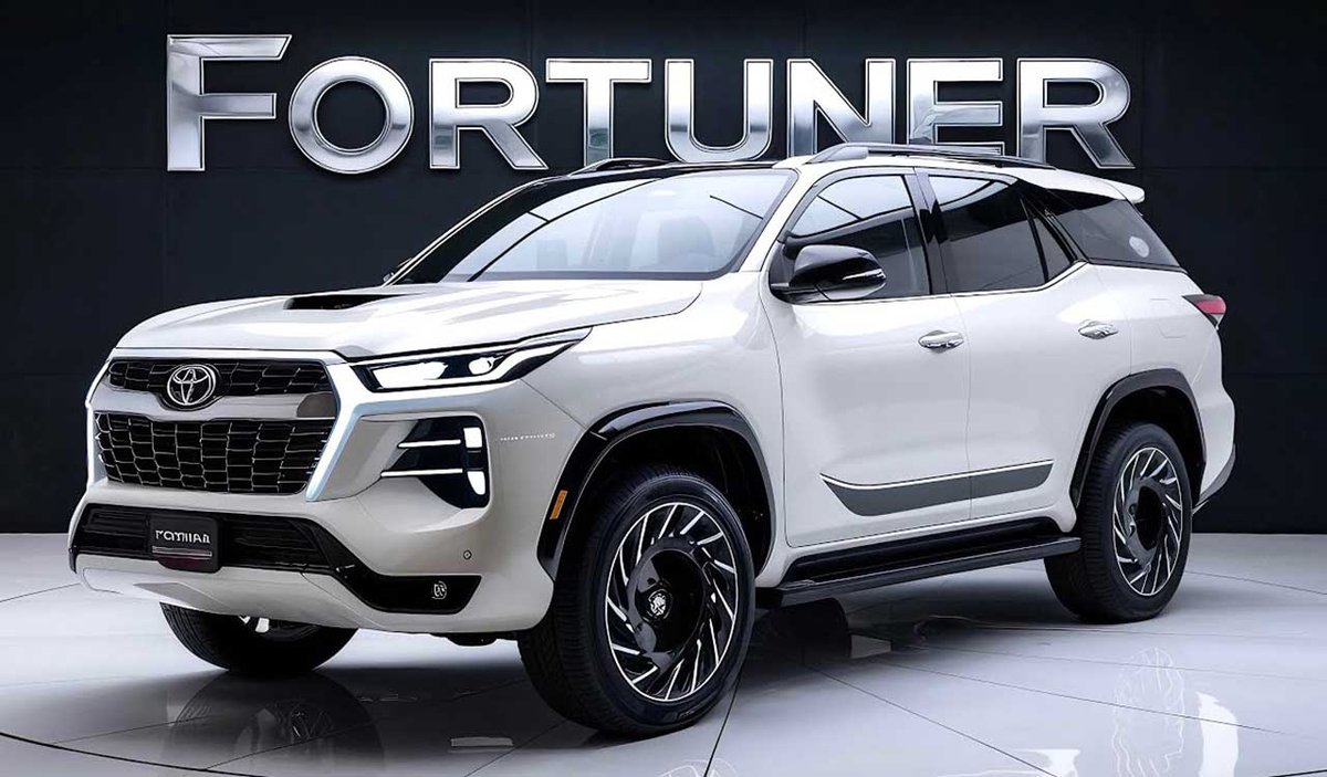 The 2025 Toyota Fortuner Base Model Starting from 33.78 Lakh (1)