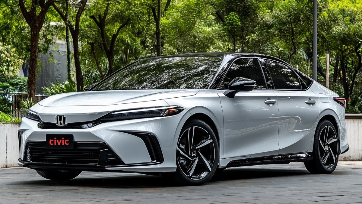 2025 Honda Civic Hybrid Power and Fresh Style Steal the Show (2)