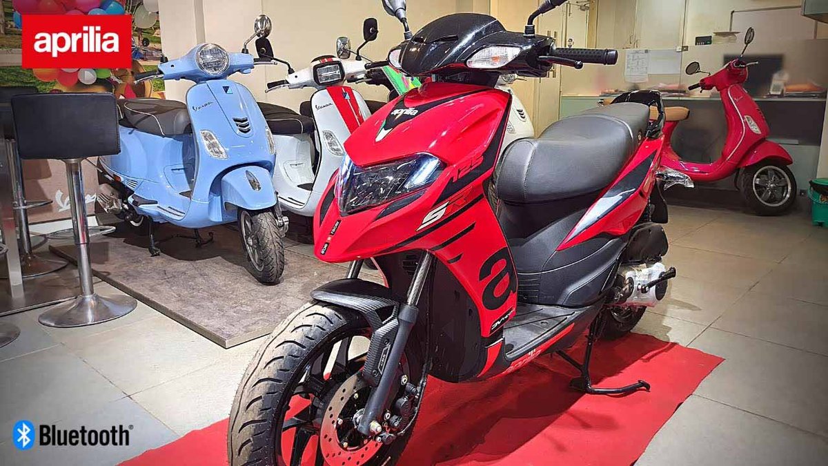 The 2025 Aprilia SR 125 Just Got the Brains to Match Its Brawn (1)