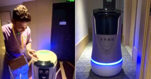 UP Influencer Goes Viral After Robot Delivers Package in China (Video) image