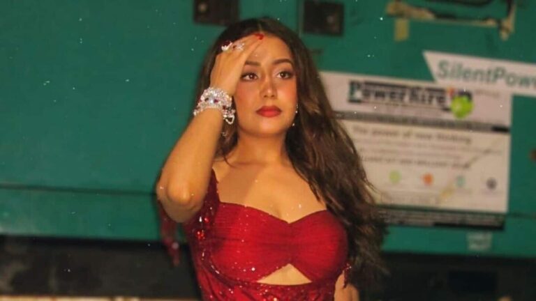 Neha Kakkar Leaves Fans Worried After Posting and Quickly Deleting Cryptic Message About Taking a Break